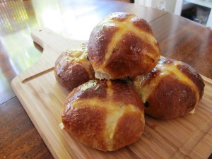 Hot cross buns